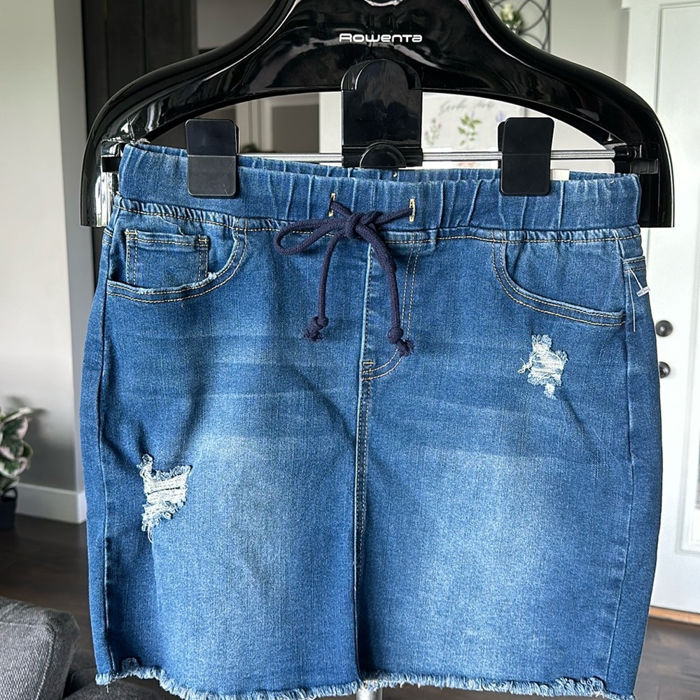 denim skirt